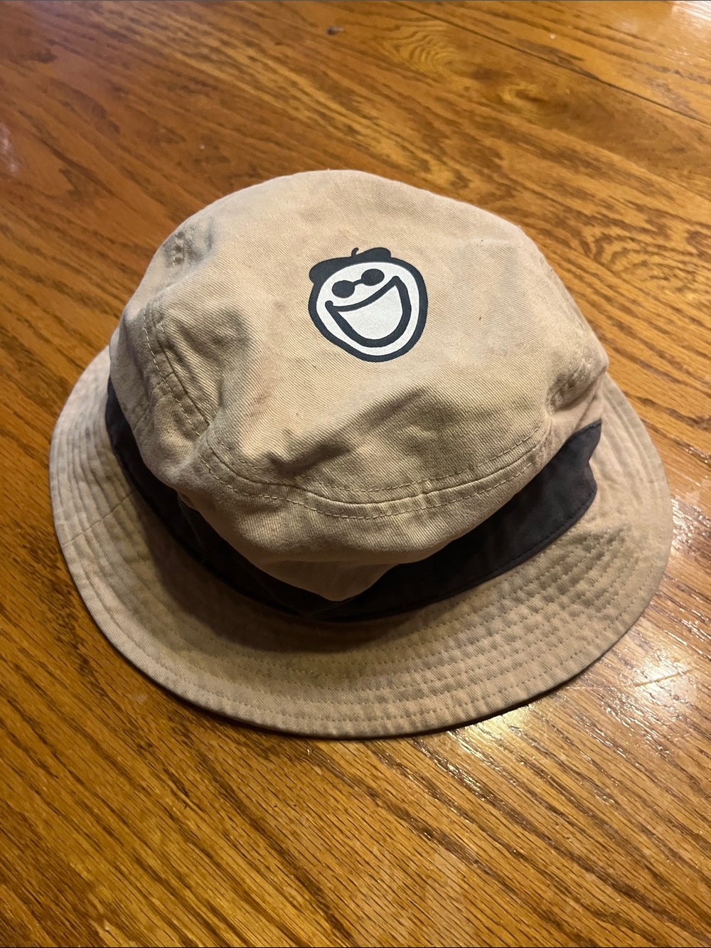 Life is Good Tan Bucket Hat with Smiley Logo 5-10